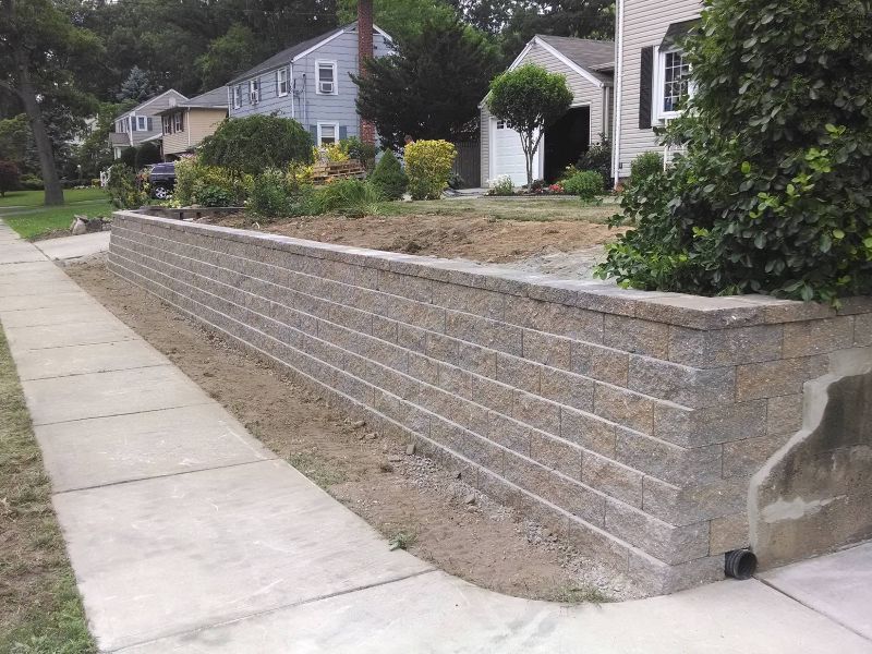 Masonry by Tommy - Retaining Wall